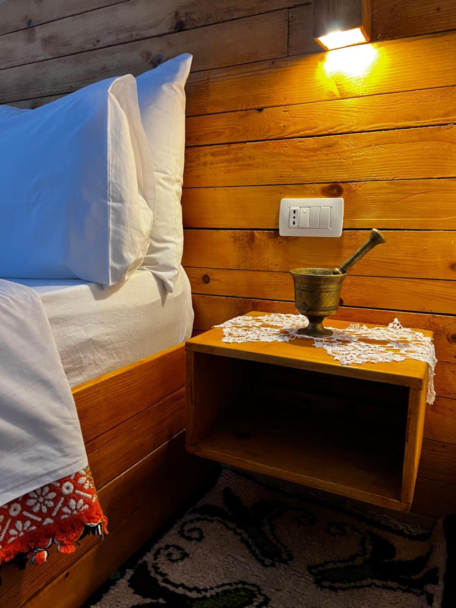 Gjirokastër Guest House Salaria מראה חיצוני תמונה